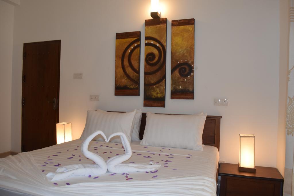 Vista Liyya Residence Kandy Esterno foto
