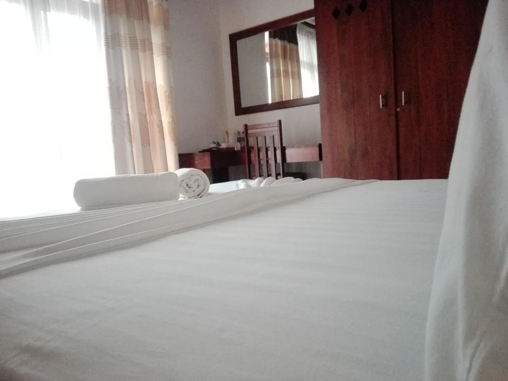 Vista Liyya Residence Kandy Esterno foto