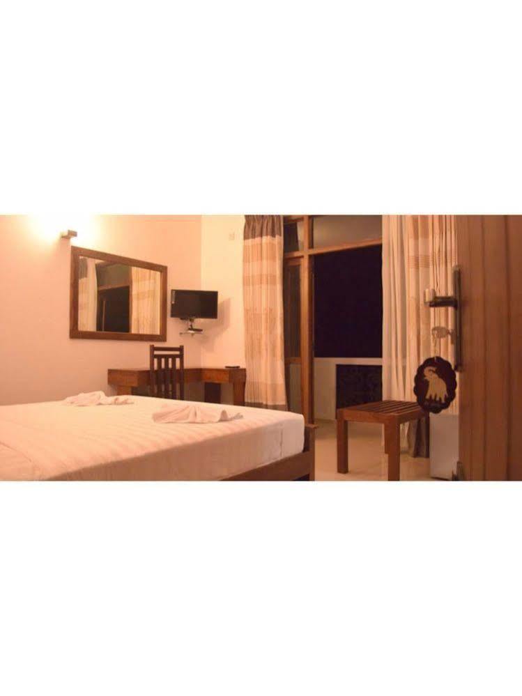 Vista Liyya Residence Kandy Esterno foto
